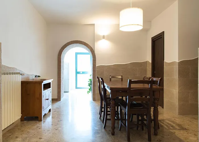 Fox House Bnb LʼAquila